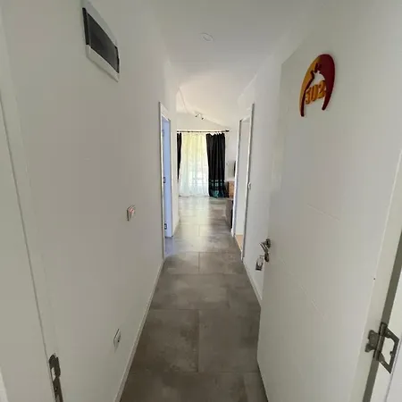 Отель Nar Twinn