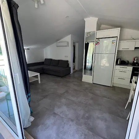 Nar Twinn Отель *