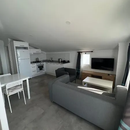 Nar Twinn Kaş